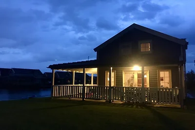 Casa vacanze con sauna e pontili per la pesca