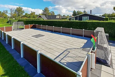 12 Personen Ferienhaus in Hadsund-By Traum