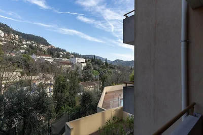Unterkunft mit Bergblick in Grasse