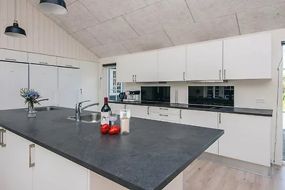 24 Personen Ferienhaus in Blåvand