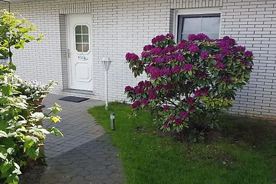 Bungalow in Röbel mit Schwimmbecken