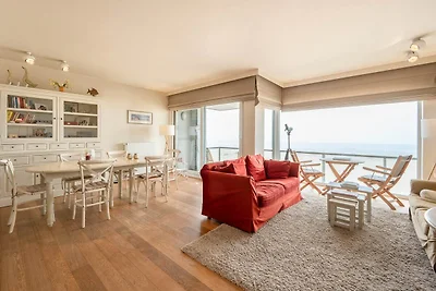Meerblick-Apartment direkt