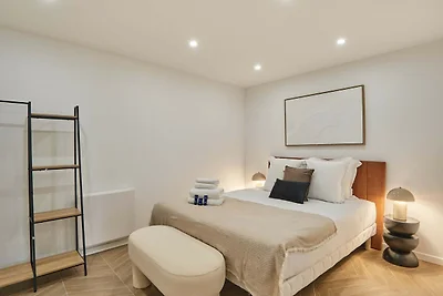 Modernes Apartment im Zentrum von Paris...