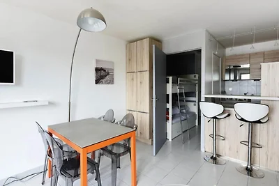 Studio drie bij vier personen zeezicht