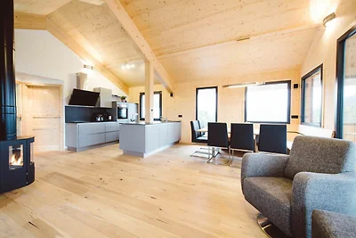 Chalet in Alpen nahe Skipisten mit Jacuzzi