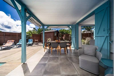 Villa a Gros Raisin con Piscina Privata