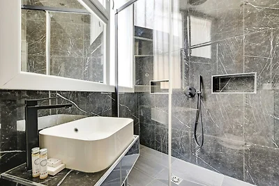 Geräumige Wohnung - 2B/10P - Klimaanlage -...