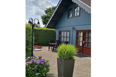 Ferienhaus in Rohel mit Schwimmbecken
