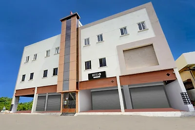 Super Hotel O  Radha Residency