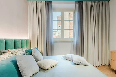 Royal Retreat in the Heart of Lucca