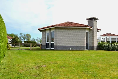 Schönes Haus am Golfplatz mit Sauna