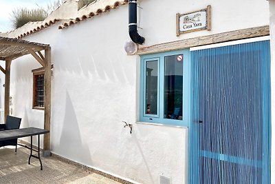 Casa grotta Yara con piscina e strutture PMR