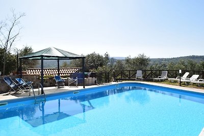 House with panoramic terrace, few km from the...