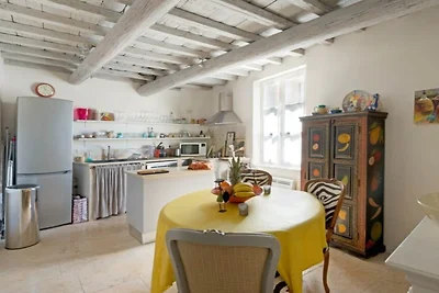 Appartement met verwarmd zwembad in Uzès