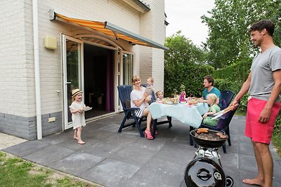 Moderner Bungalow im Grünen, mit...