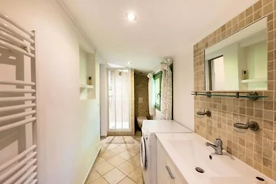 Cottage a Grasse con Piscina e Giardino