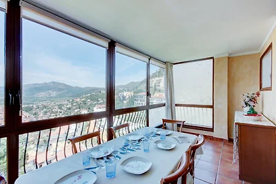 Bellissimo appartamento con vista