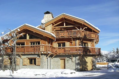 Chalet mit Kamin nur 50m von den Pisten...