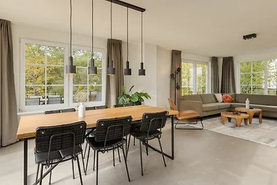 Neu gestaltetes Ferienhaus in einem Ferienpar...