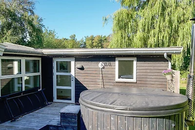 Maison de vacances pour 8 a Vig-By Traum