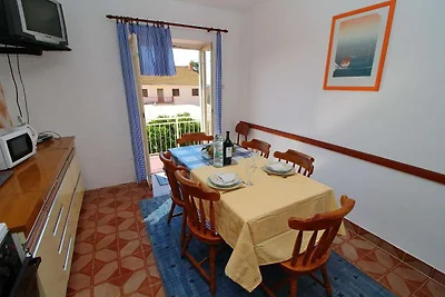 Apartment mit drei Schlafzimmern und Terrasse