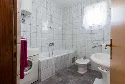 Moderne Ferienwohnung in Seget Donji mit...