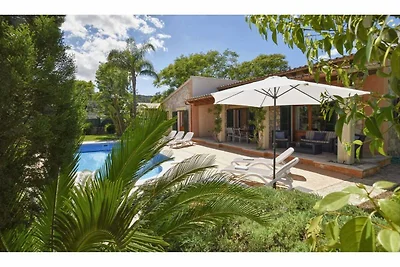 Villa con piscina privata vicino al mare