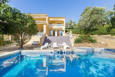 Atemberaubende Villa in Lloret de Mar