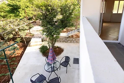 One Bedroom Apartment 1