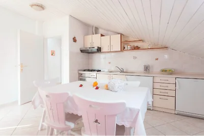 Apartments Lili Two Bedroom Apartment Sea...