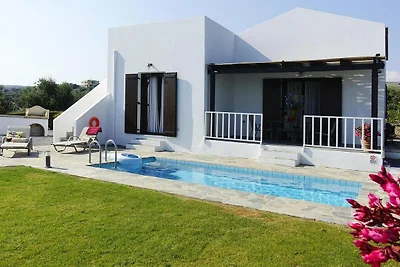 Ferienhaus, Kyrianna