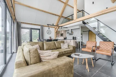 Luksusowy wiejski azyl ze stawem dla 6 osób