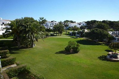 Bella casa vacanze con piscina in comune