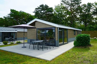 Ferienhaus in Mol mit Terrasse und Wifi