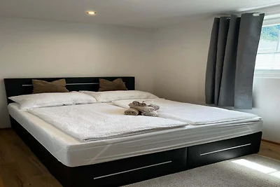 Modernes Apartment in Seefeld