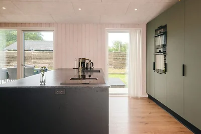 14 Personen Ferienhaus in Glesborg-By Traum