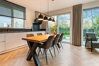 Ferienhaus in De Koog mit Sauna und Garten