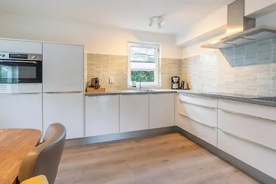 Charmante Villa in der Nähe von Meer und Wald