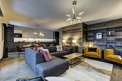 Duplex Apartment with Balcony &