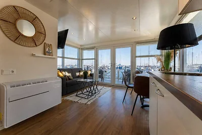 Hausboot mit Dachterrasse