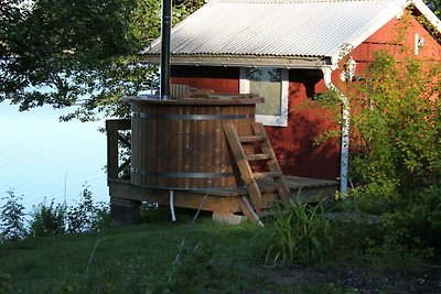 Hus Lammen direkt am See