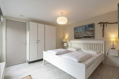 Schöner Bungalow in Strandnähe für 5 Gäste