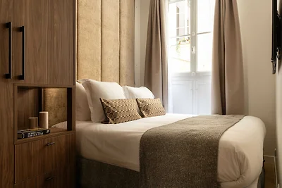 Elegante Wohnung - 2BR- 6P- Gare Saint Lazare