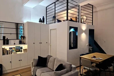 Außergewöhnliche Lage am Hafen von Nizza