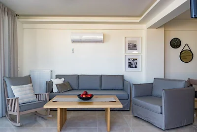 Villa in Rethymno, 50 m vom Strand entfernt