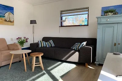 Sonniger Garten-Retreat-Bungalow