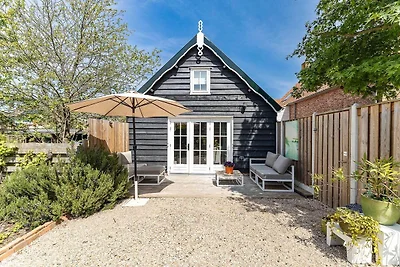 Modernes Ferienhaus in Vrouwenpolder