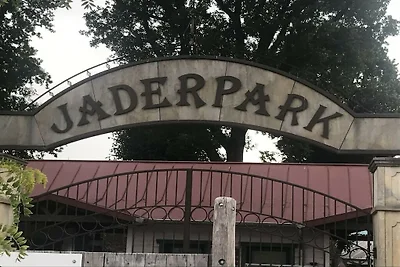 Ferienhaus in Jade mit Schwimmbecken