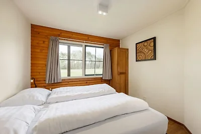 Holzbungalow mit Spülmaschine, 3 km.