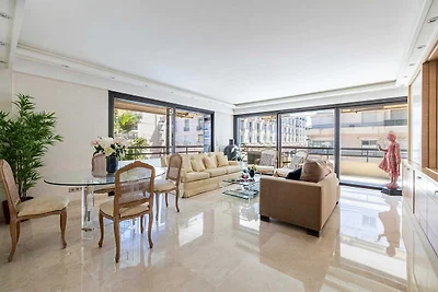 Modernes Appartement mit Klimaanlage, 2 Schla...